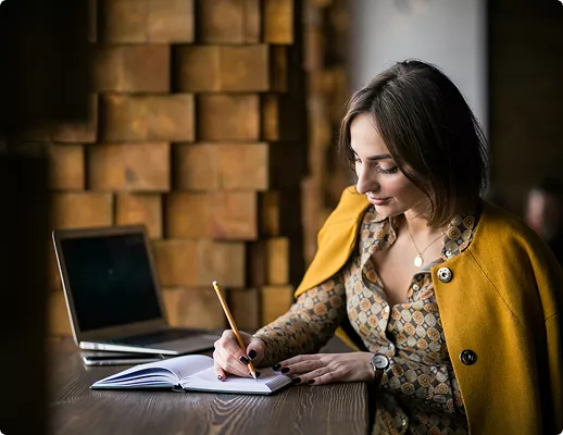 Hire Expert Writers to Get Tailored Cover Letters for UK Careers